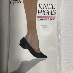 Vintage nude on the go knee high